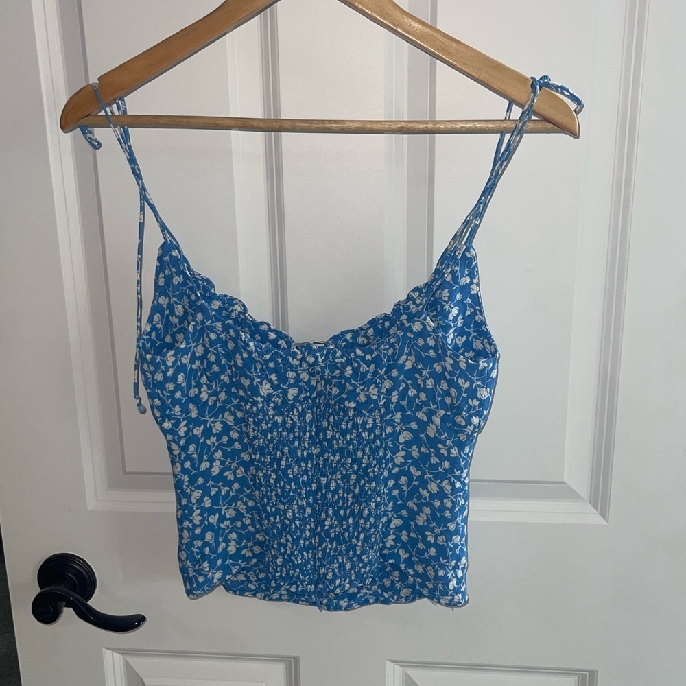 Reformation Blue Floral Tie-Strap top size 6 - Picture 6 of 10